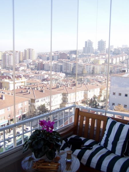 CAM BALKON UYGULAMASI BAĞLAR CAD.